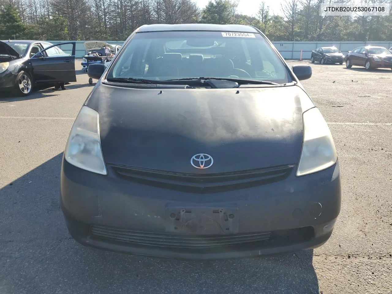 2005 Toyota Prius VIN: JTDKB20U253067108 Lot: 70723654