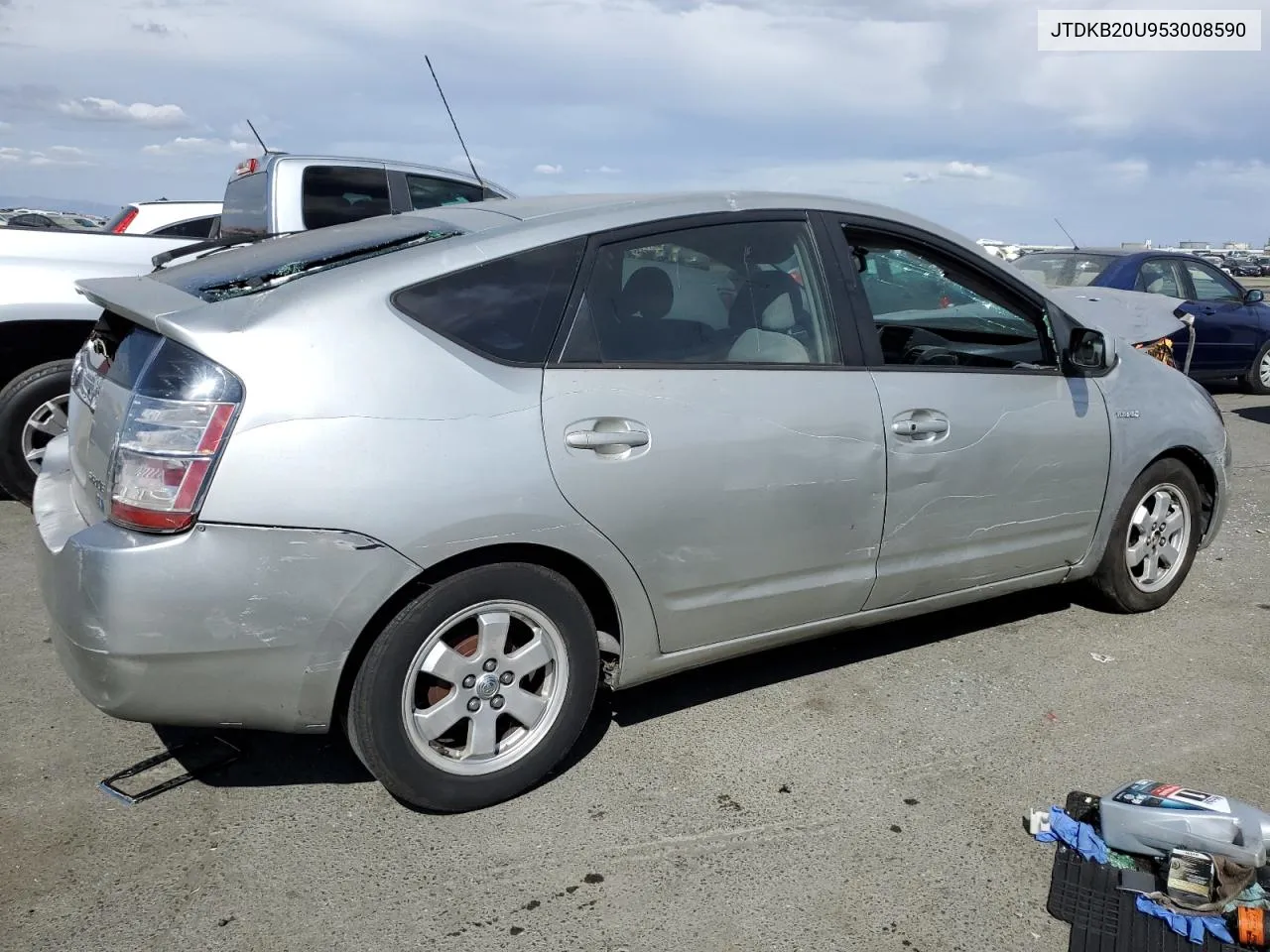 2005 Toyota Prius VIN: JTDKB20U953008590 Lot: 71000584