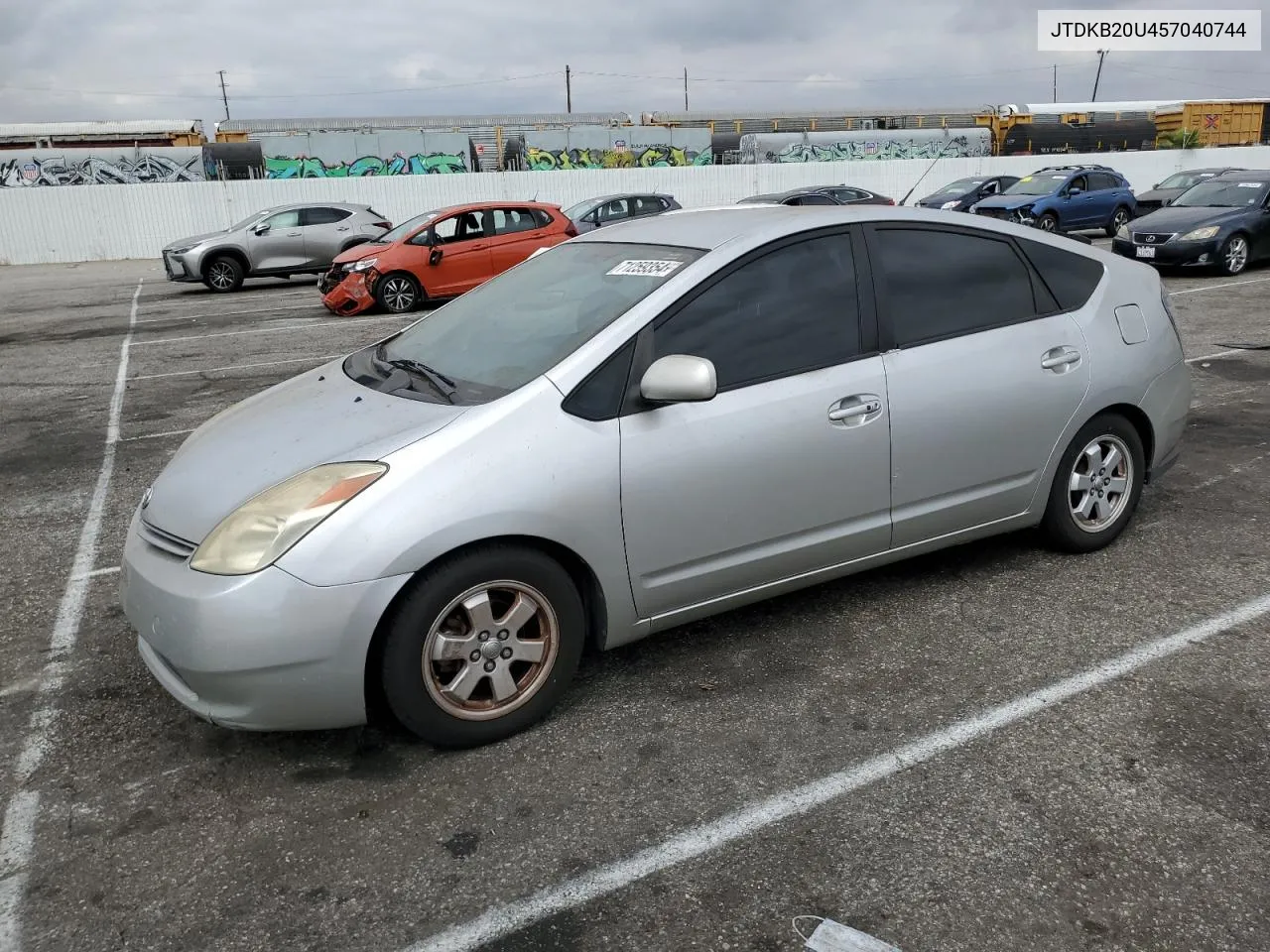 2005 Toyota Prius VIN: JTDKB20U457040744 Lot: 71259354