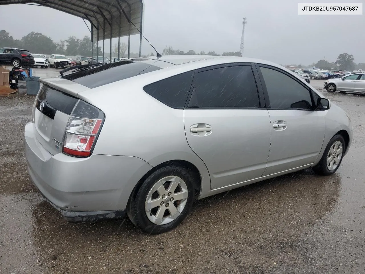 2005 Toyota Prius VIN: JTDKB20U957047687 Lot: 71295274