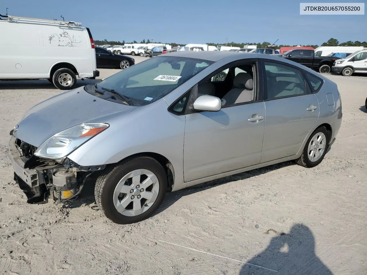 2005 Toyota Prius VIN: JTDKB20U657055200 Lot: 74610684