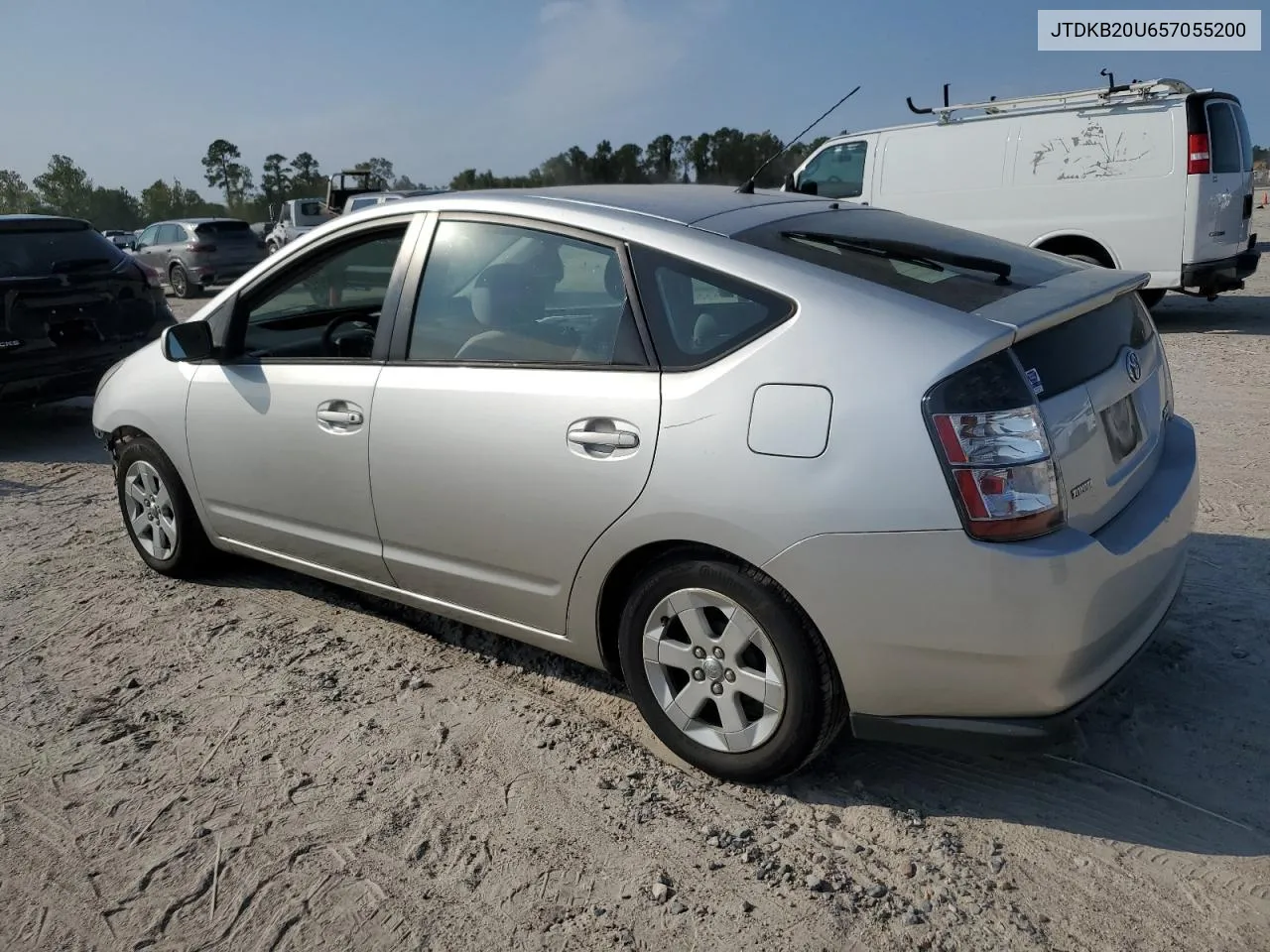 2005 Toyota Prius VIN: JTDKB20U657055200 Lot: 74610684