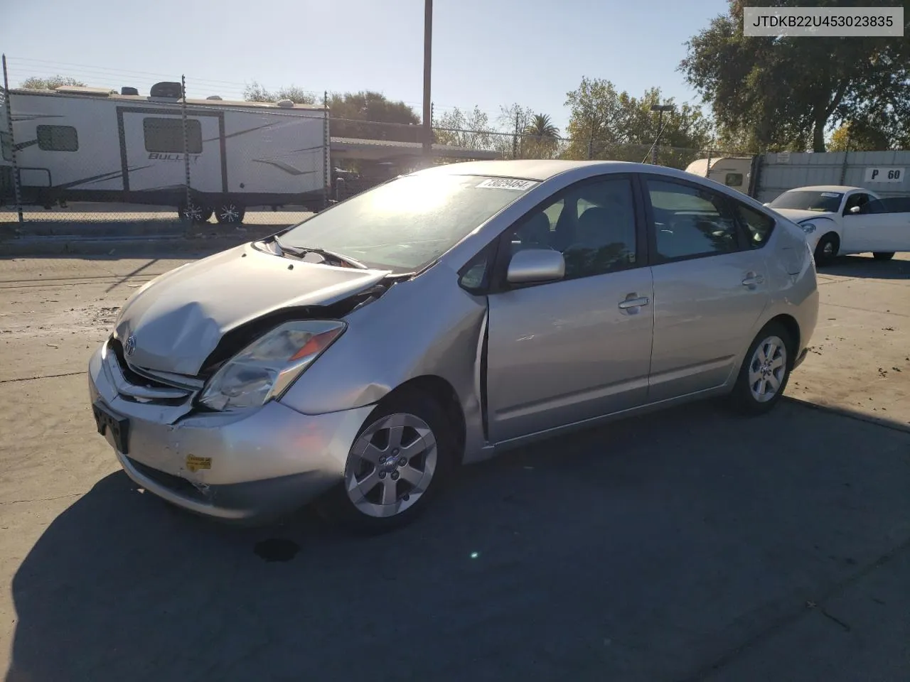 2005 Toyota Prius VIN: JTDKB22U453023835 Lot: 74627614