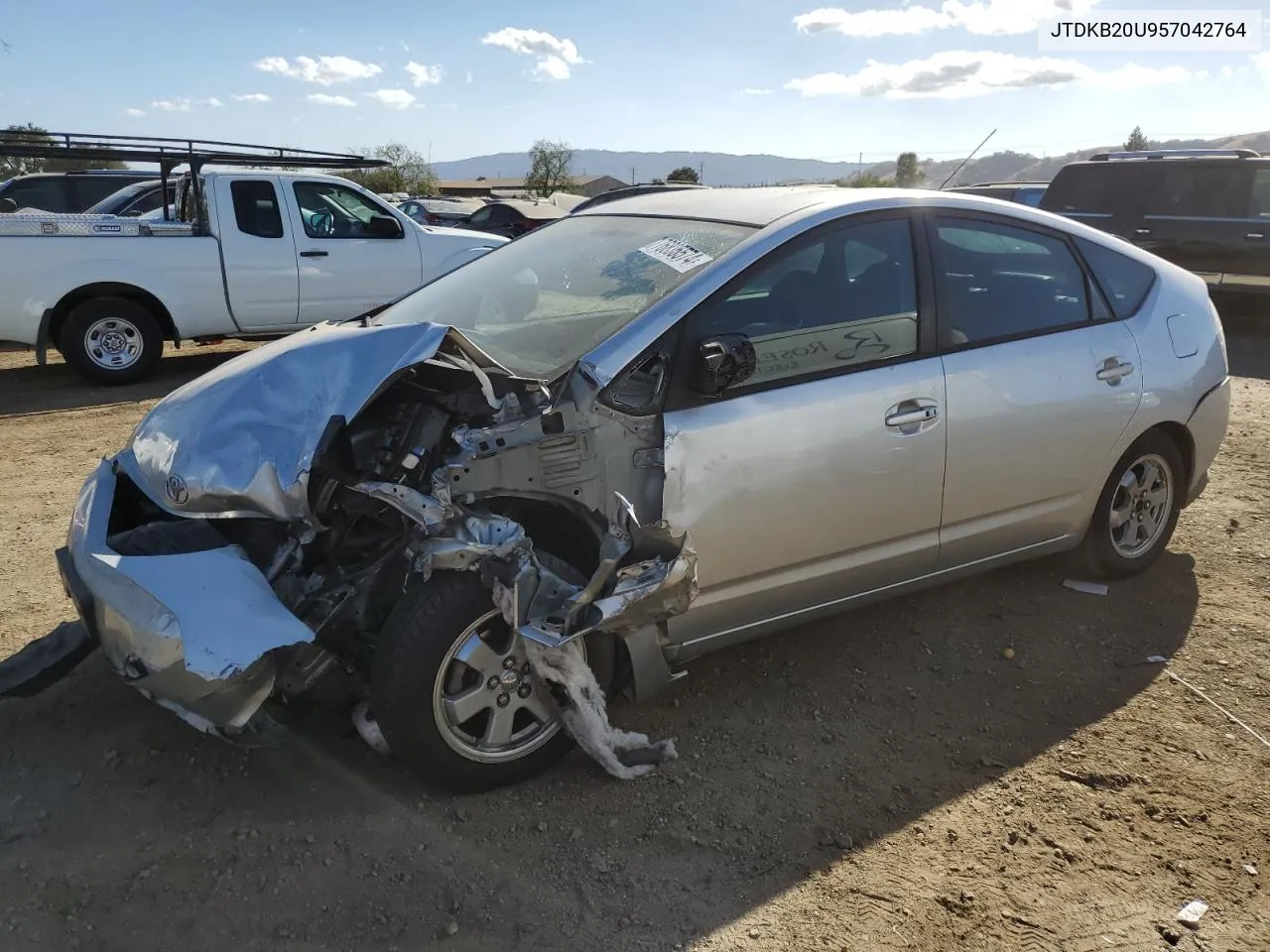 2005 Toyota Prius VIN: JTDKB20U957042764 Lot: 76835574