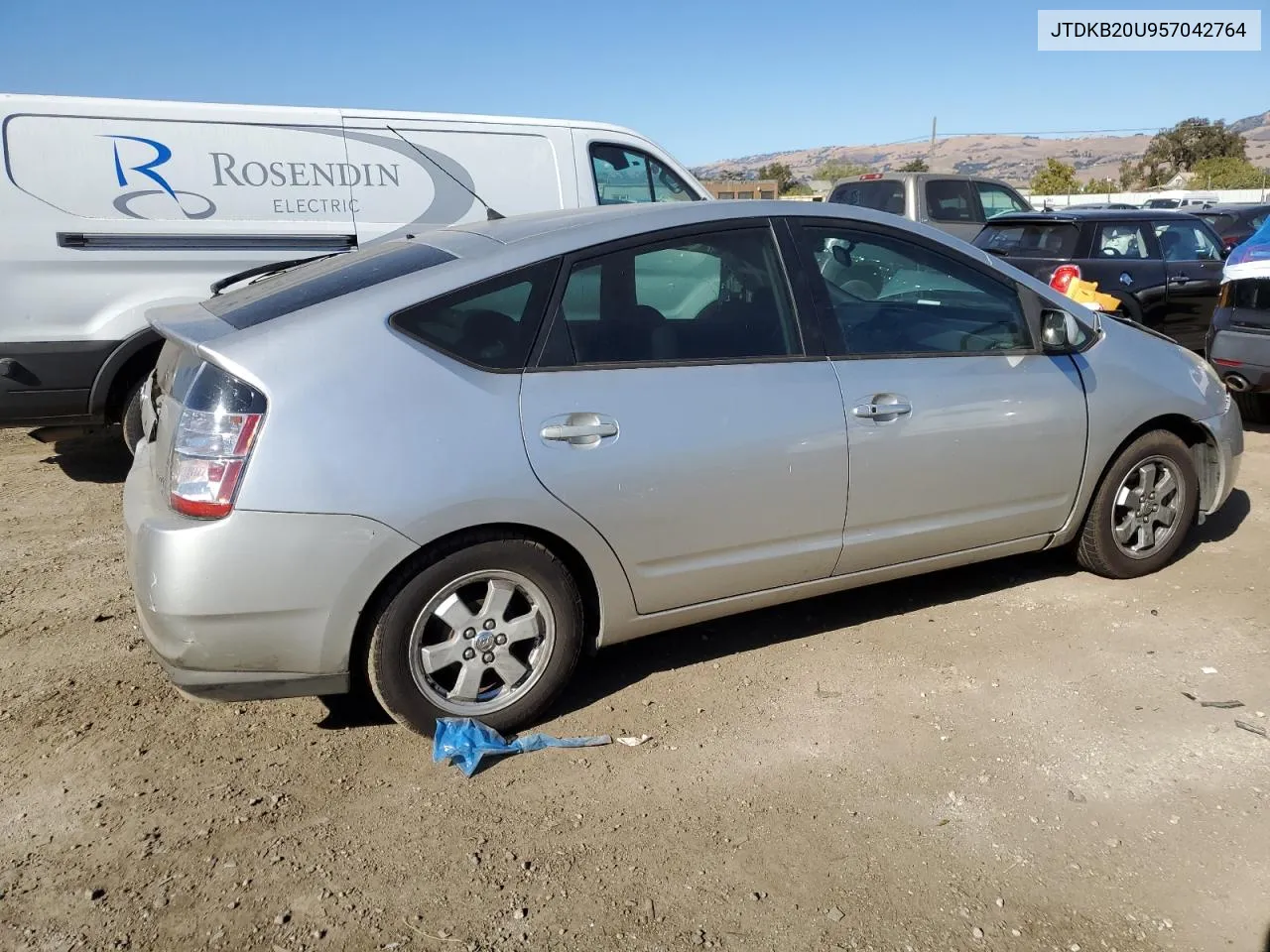 2005 Toyota Prius VIN: JTDKB20U957042764 Lot: 76835574