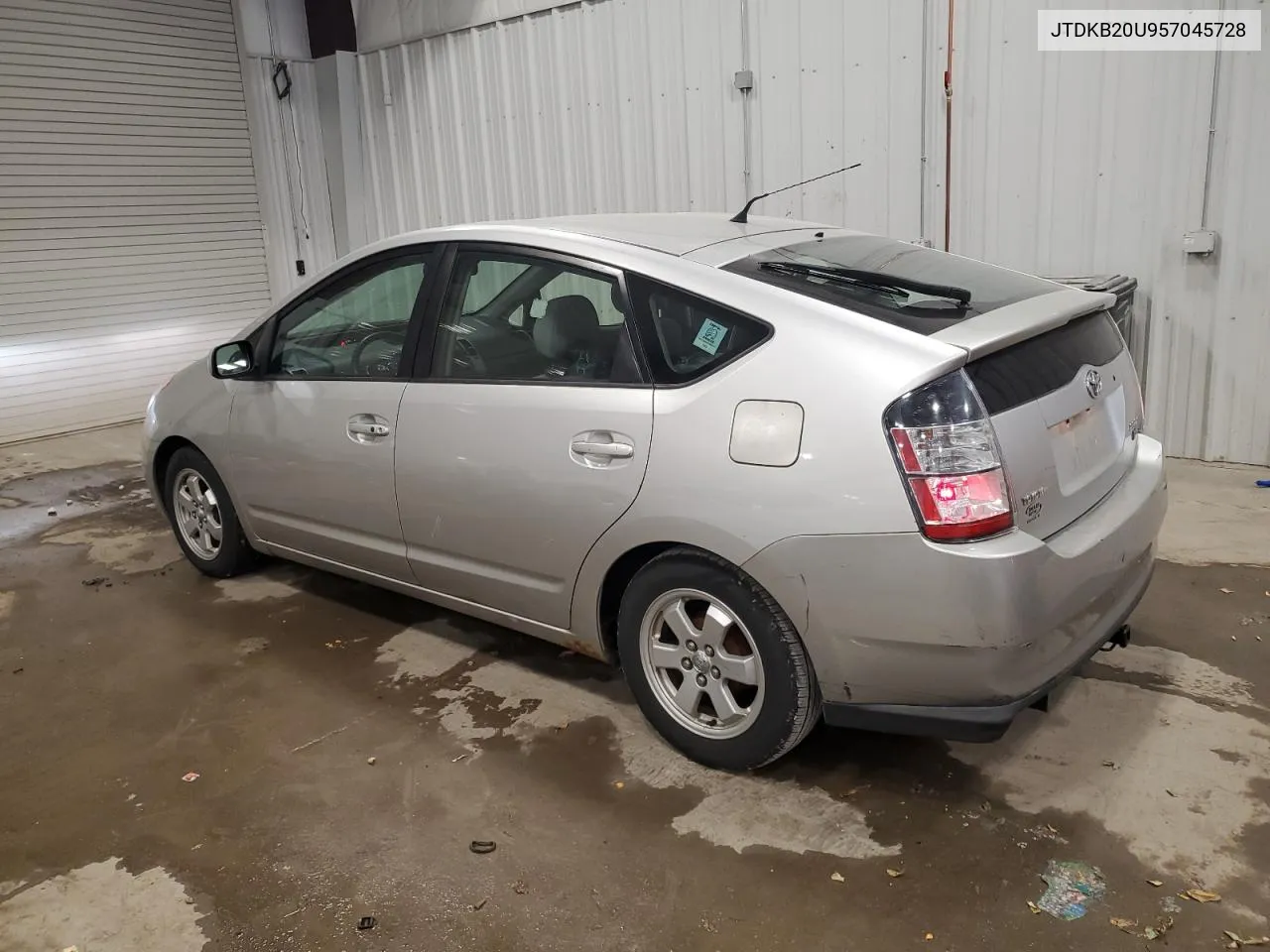 2005 Toyota Prius VIN: JTDKB20U957045728 Lot: 77751314