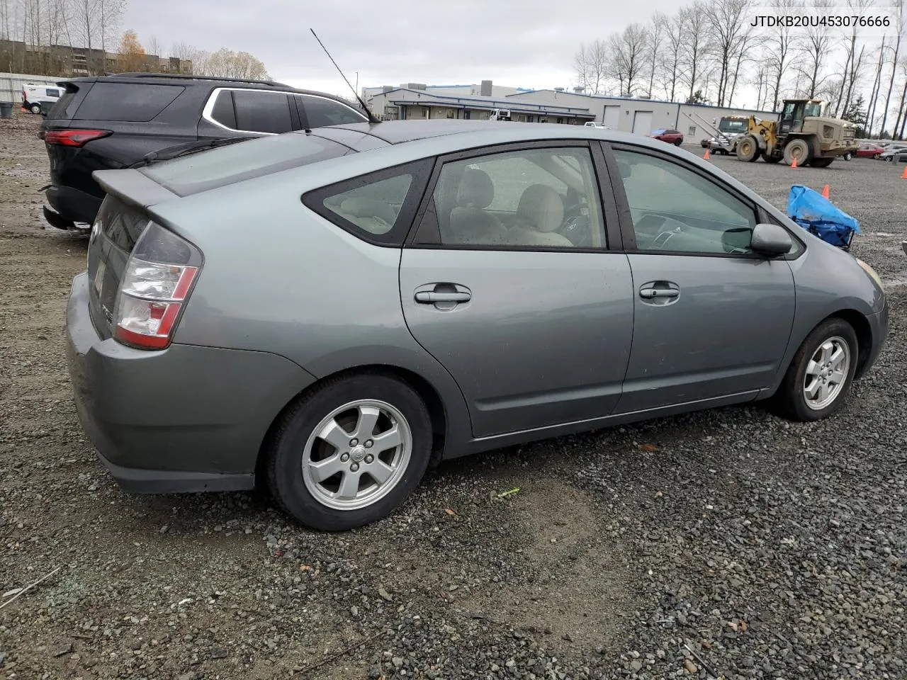 2005 Toyota Prius VIN: JTDKB20U453076666 Lot: 80438264