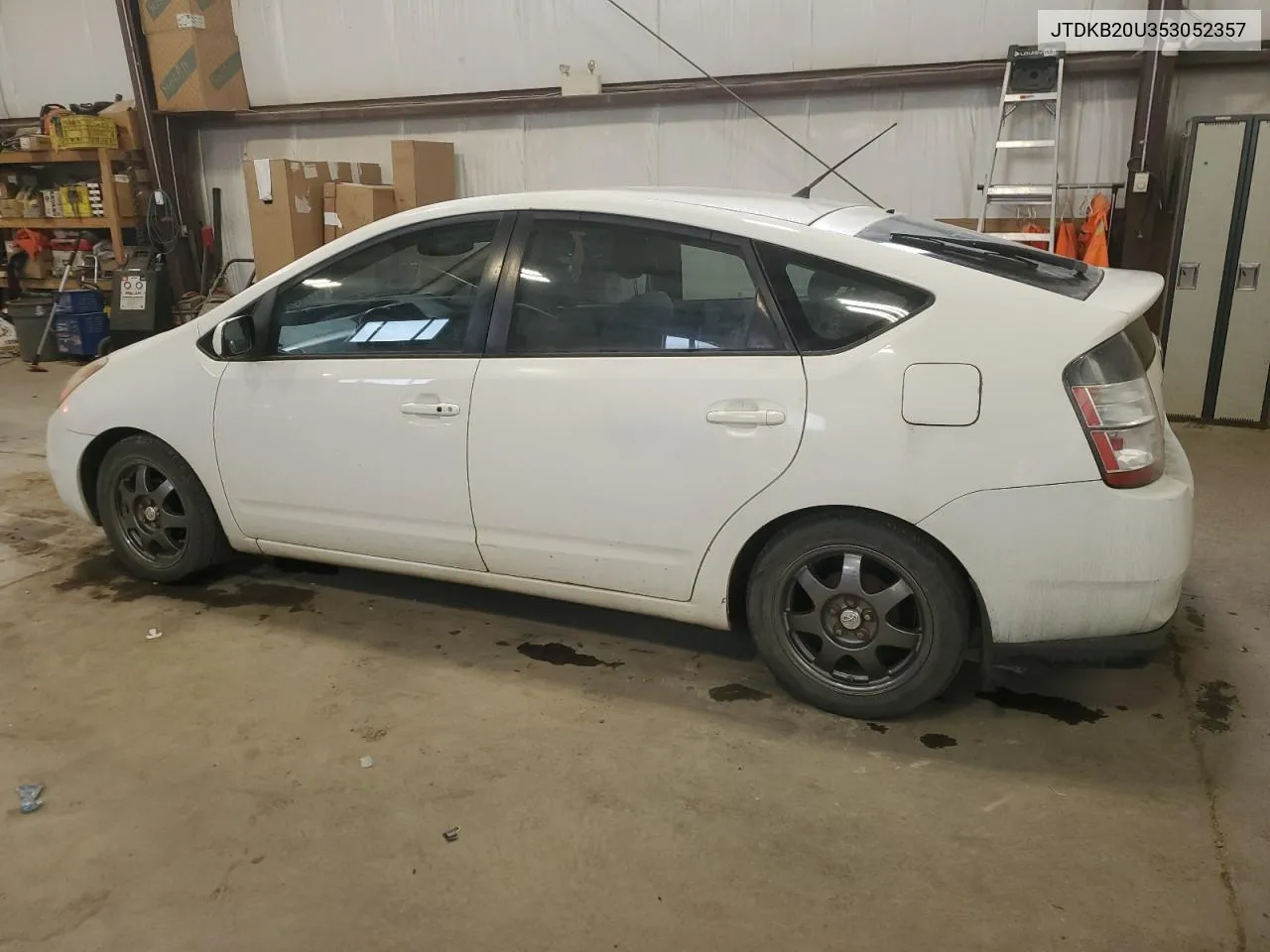 2005 Toyota Prius VIN: JTDKB20U353052357 Lot: 80729664