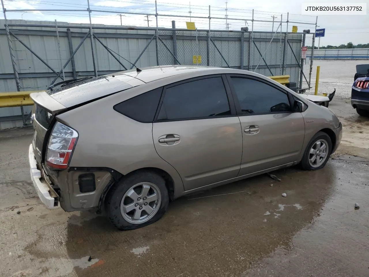 2006 Toyota Prius VIN: JTDKB20U563137752 Lot: 62081154