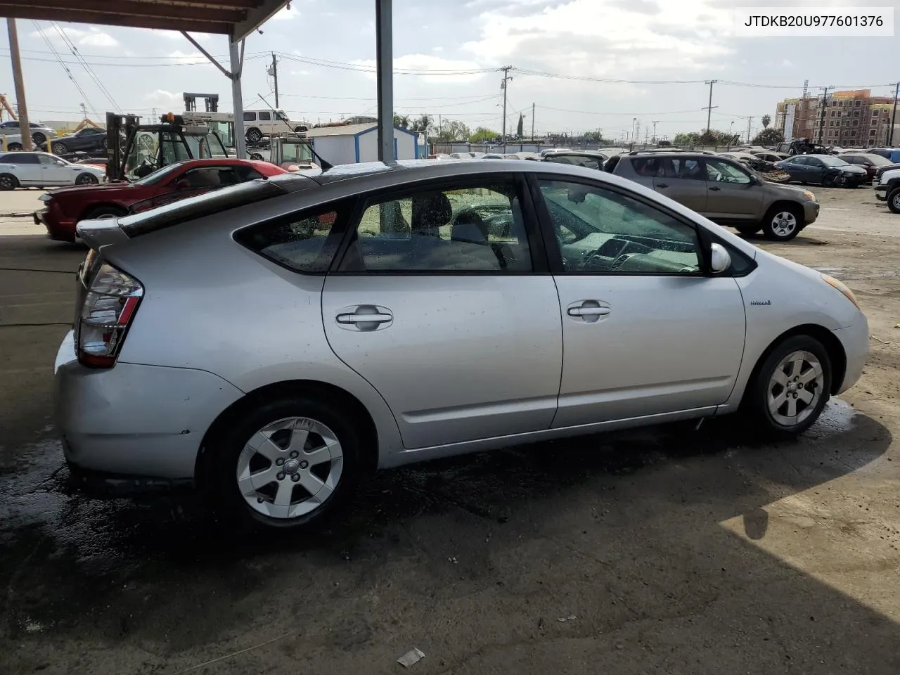 2007 Toyota Prius VIN: JTDKB20U977601376 Lot: 71211014