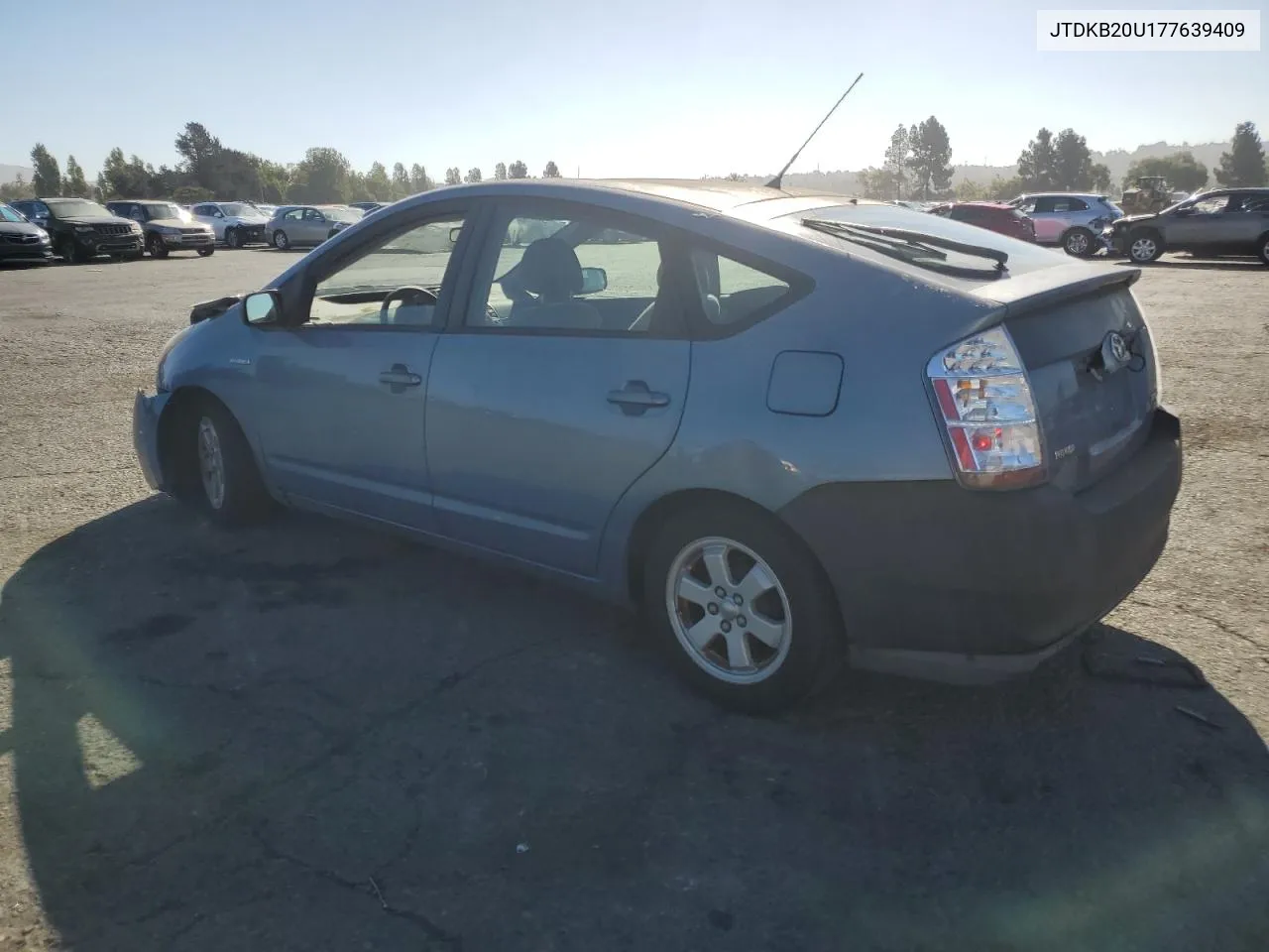 2007 Toyota Prius VIN: JTDKB20U177639409 Lot: 71460654