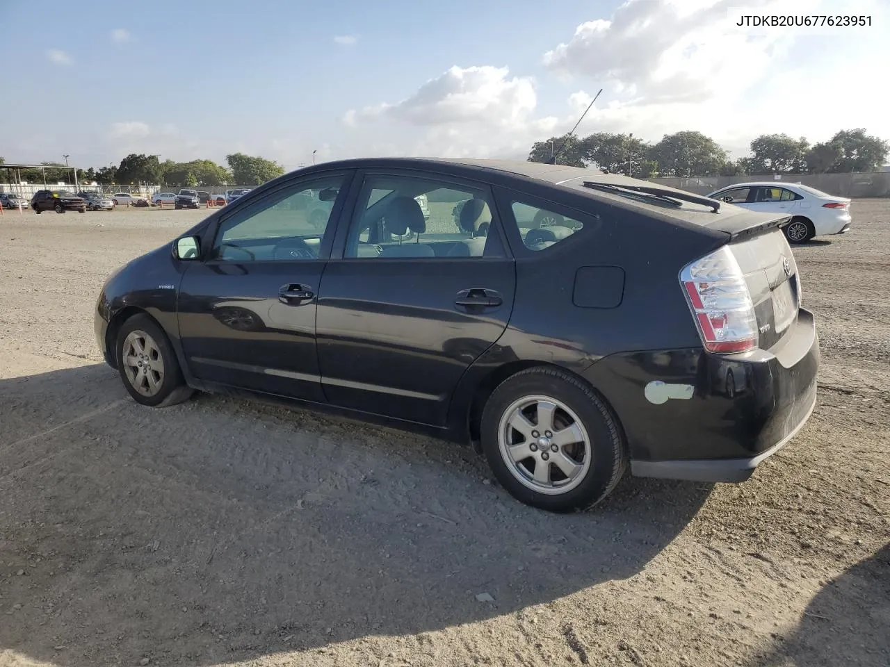 2007 Toyota Prius VIN: JTDKB20U677623951 Lot: 76630674