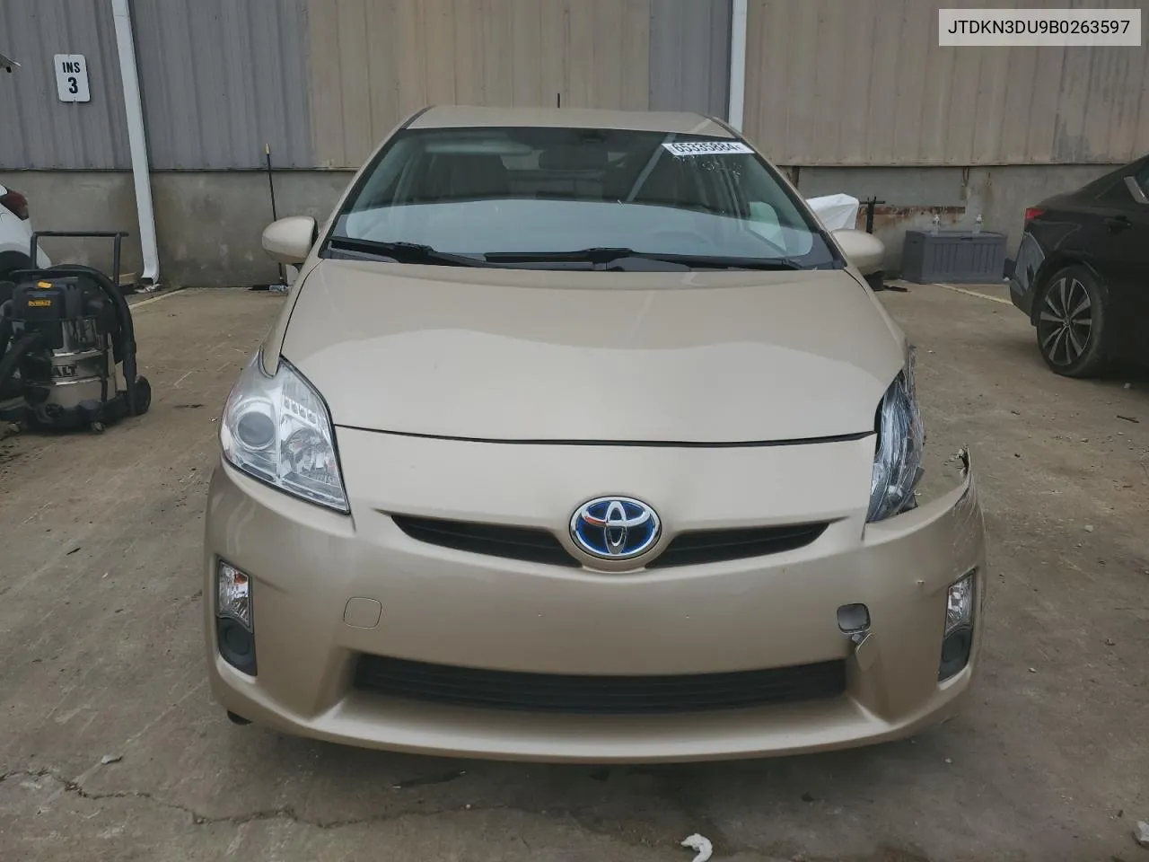 JTDKN3DU9B0263597 2011 Toyota Prius