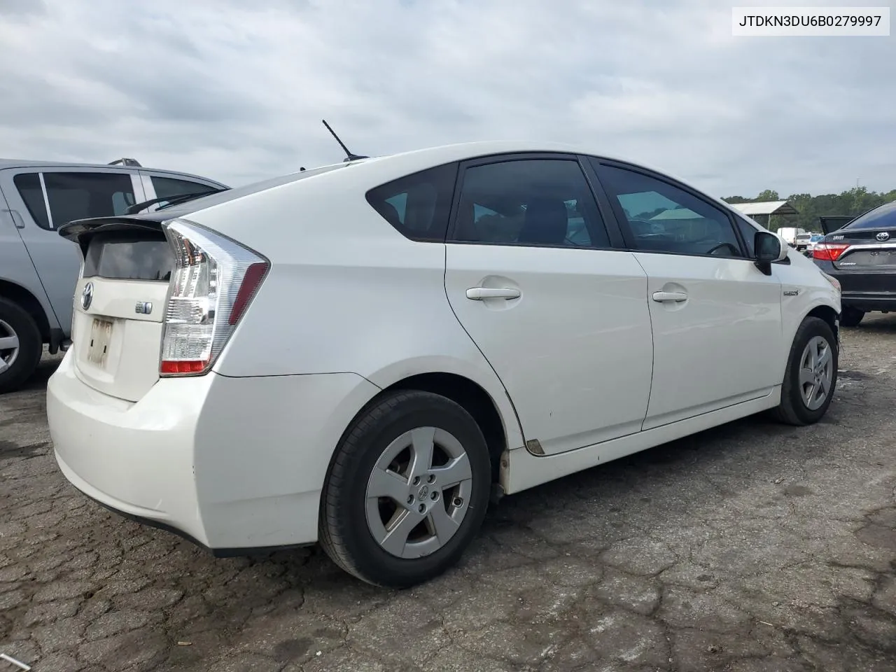 JTDKN3DU6B0279997 2011 Toyota Prius