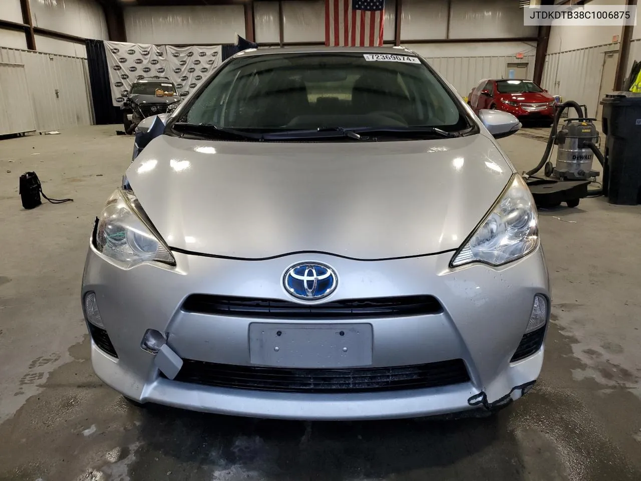 2012 Toyota Prius C VIN: JTDKDTB38C1006875 Lot: 72369674