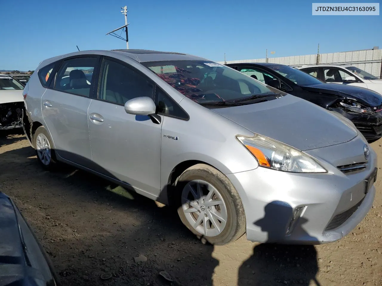 JTDZN3EU4C3163095 2012 Toyota Prius V