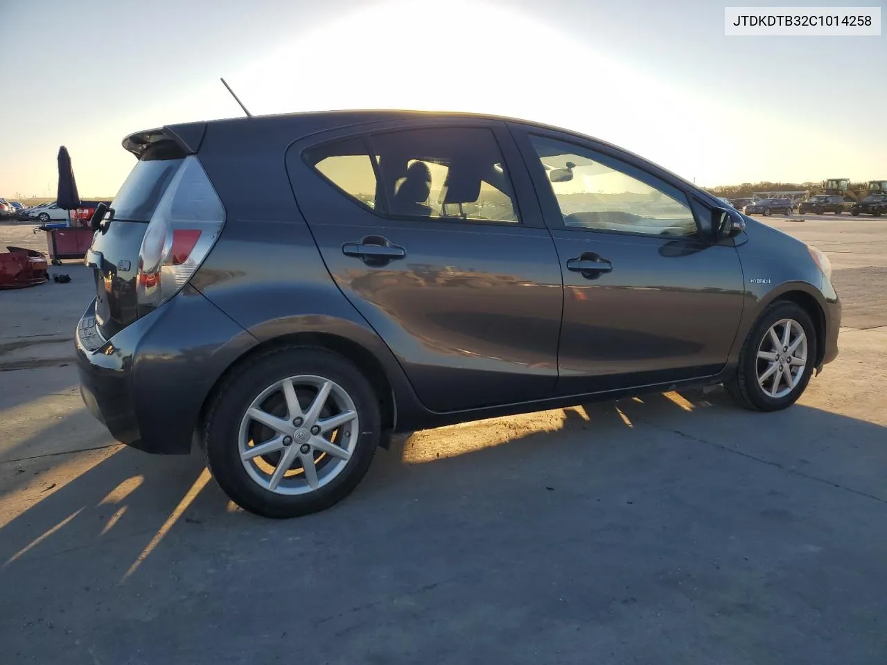 2012 Toyota Prius C VIN: JTDKDTB32C1014258 Lot: 81565624