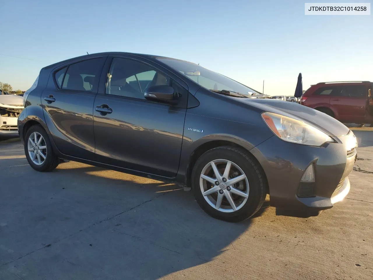 2012 Toyota Prius C VIN: JTDKDTB32C1014258 Lot: 81565624