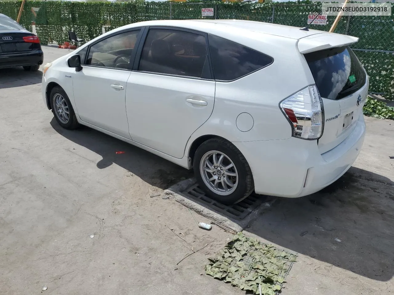 JTDZN3EU0D3192918 2013 Toyota Prius V