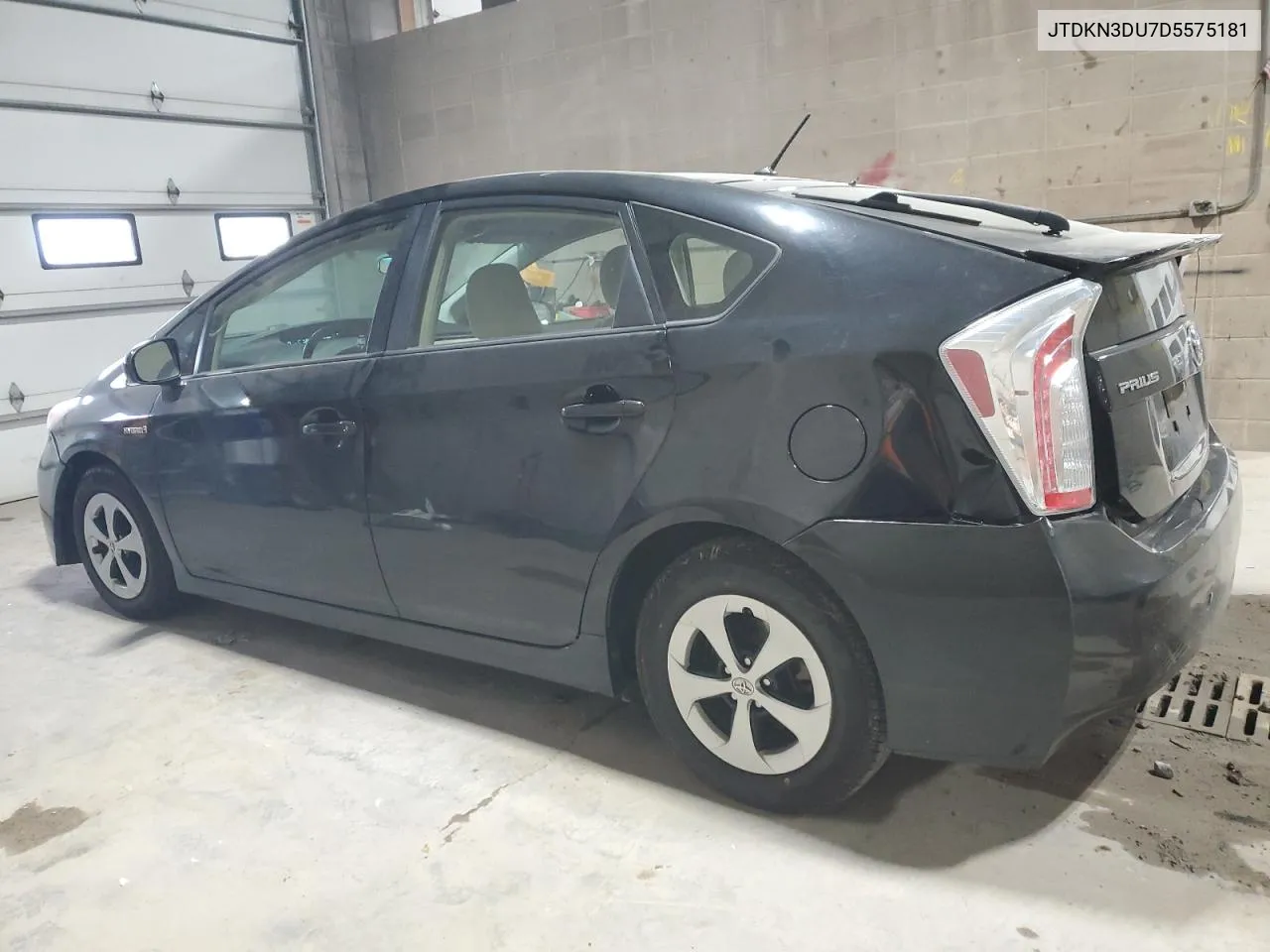 JTDKN3DU7D5575181 2013 Toyota Prius