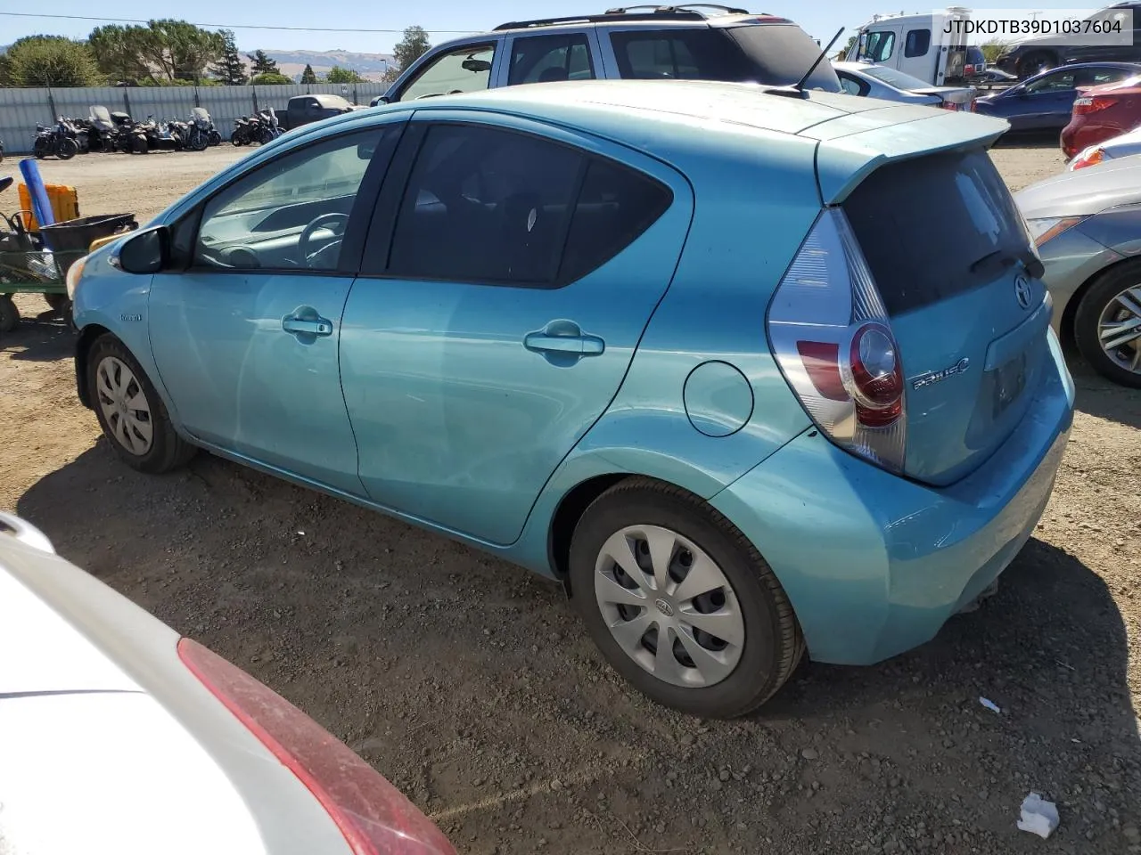 2013 Toyota Prius C VIN: JTDKDTB39D1037604 Lot: 67954524