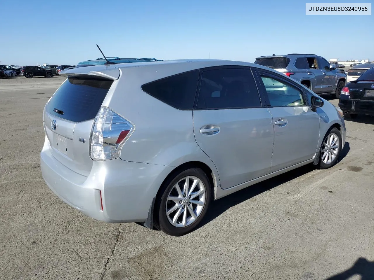 JTDZN3EU8D3240956 2013 Toyota Prius V