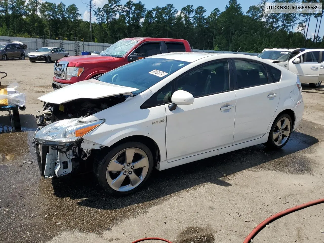 2013 Toyota Prius VIN: JTDKN3DU6D5586589 Lot: 69263874