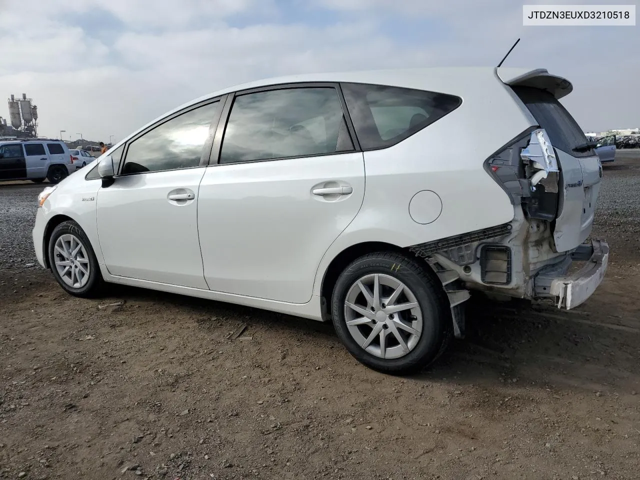 2013 Toyota Prius V VIN: JTDZN3EUXD3210518 Lot: 71091804