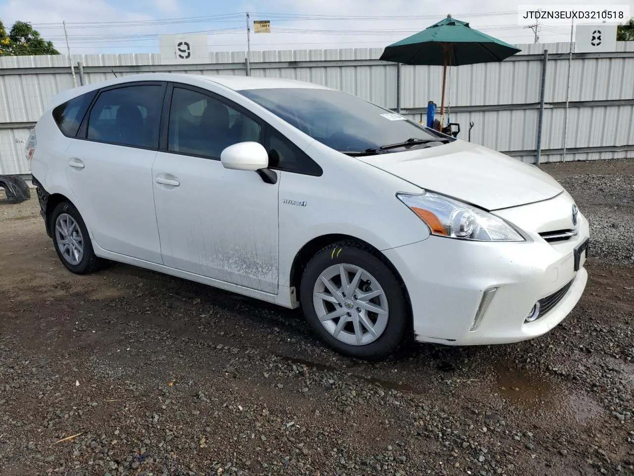 2013 Toyota Prius V VIN: JTDZN3EUXD3210518 Lot: 71091804