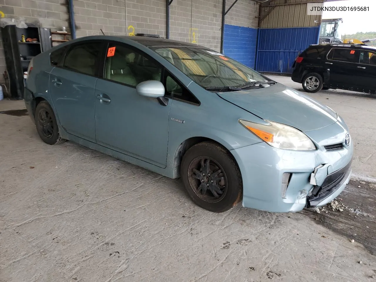 JTDKN3DU3D1695681 2013 Toyota Prius