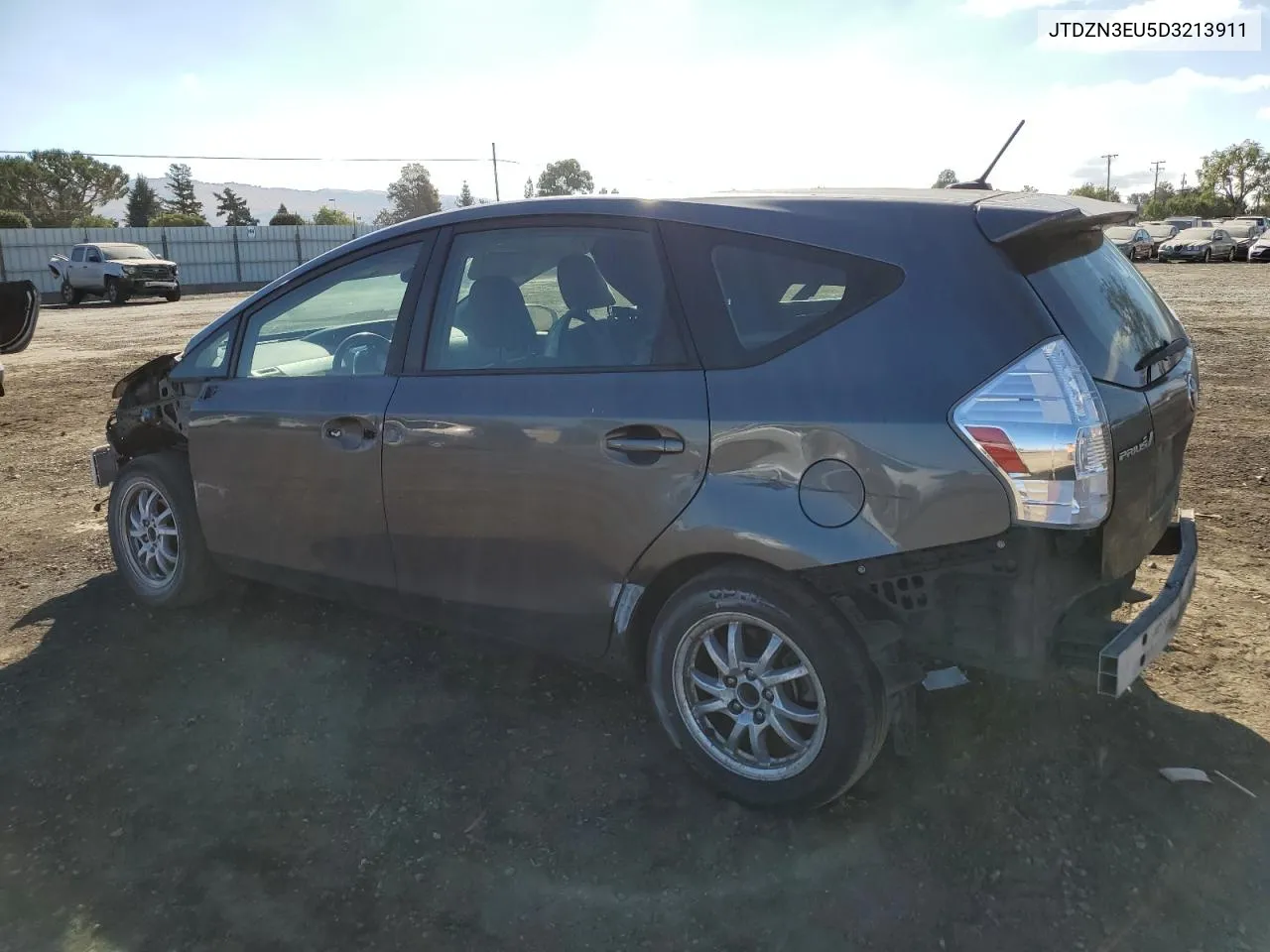 2013 Toyota Prius V VIN: JTDZN3EU5D3213911 Lot: 71438384