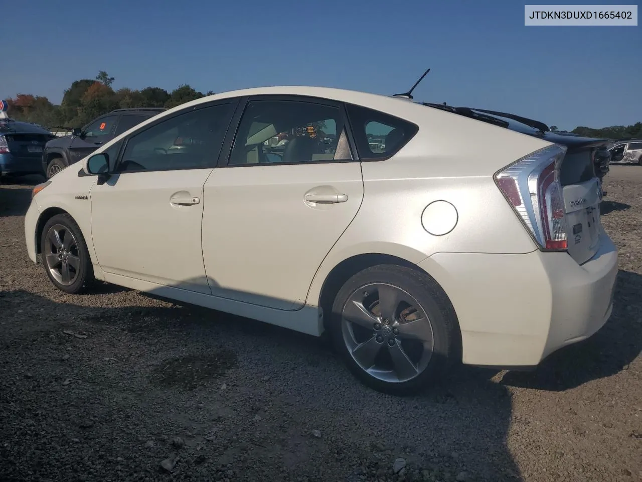 JTDKN3DUXD1665402 2013 Toyota Prius