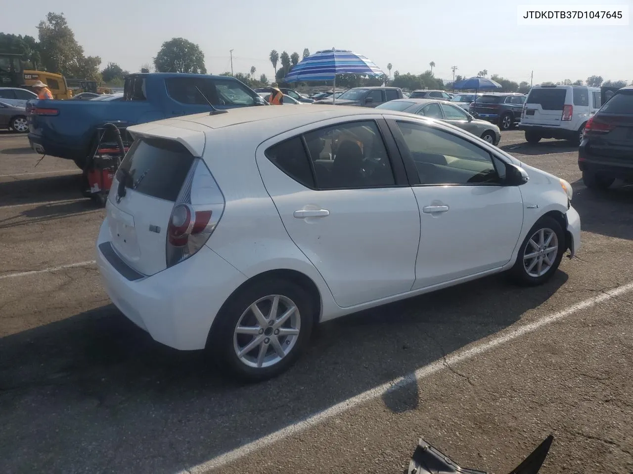 JTDKDTB37D1047645 2013 Toyota Prius C