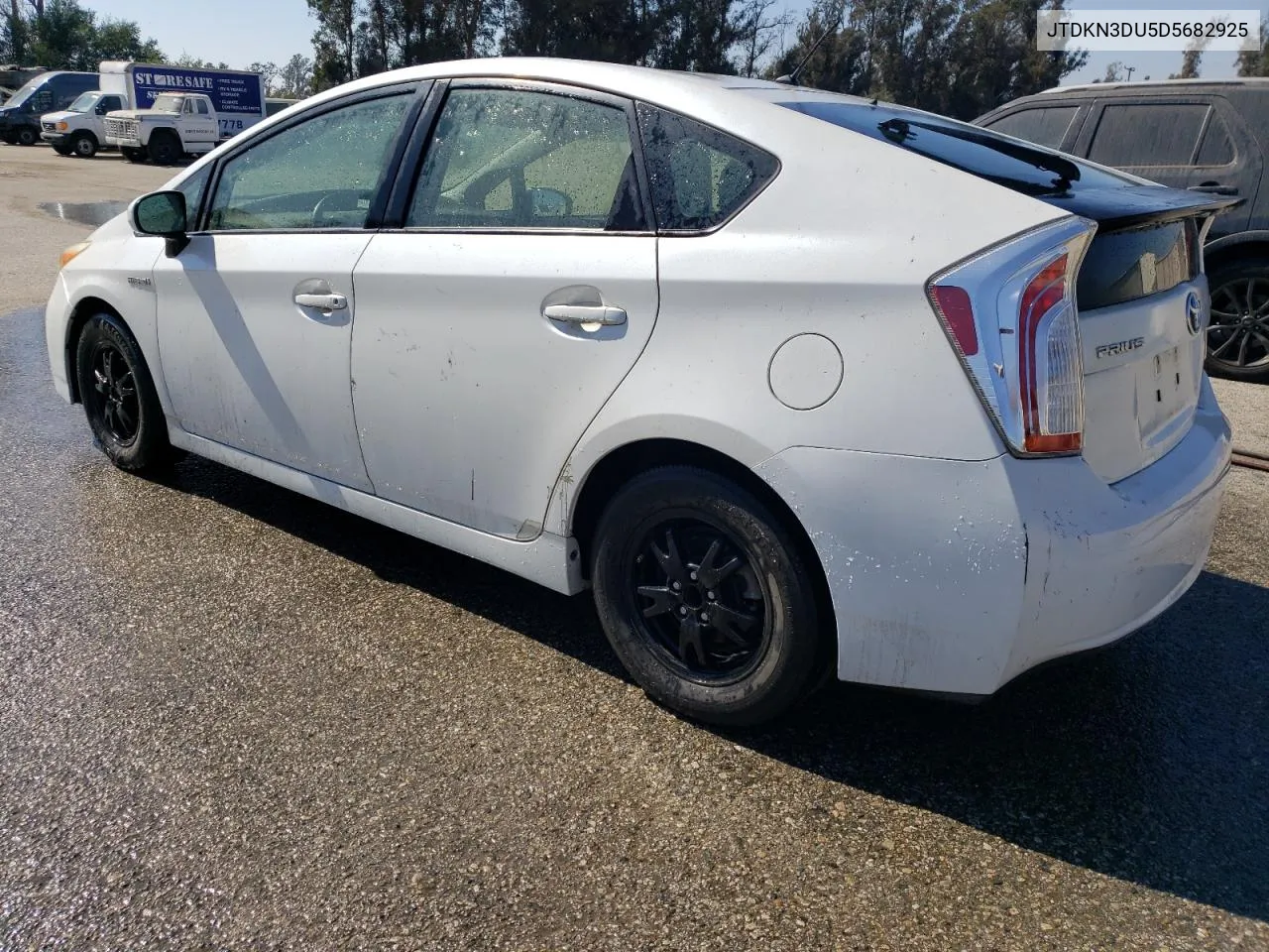 JTDKN3DU5D5682925 2013 Toyota Prius