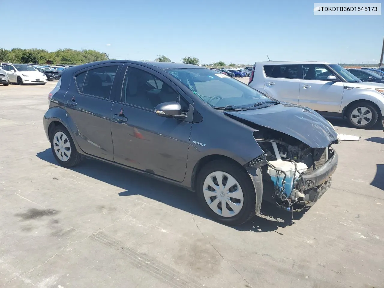 2013 Toyota Prius C VIN: JTDKDTB36D1545173 Lot: 71910914