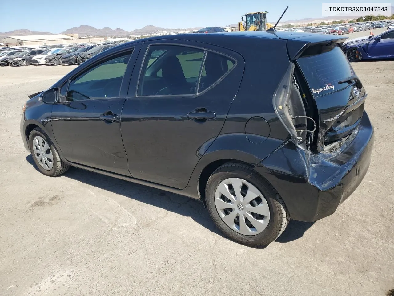 2013 Toyota Prius C VIN: JTDKDTB3XD1047543 Lot: 72613794