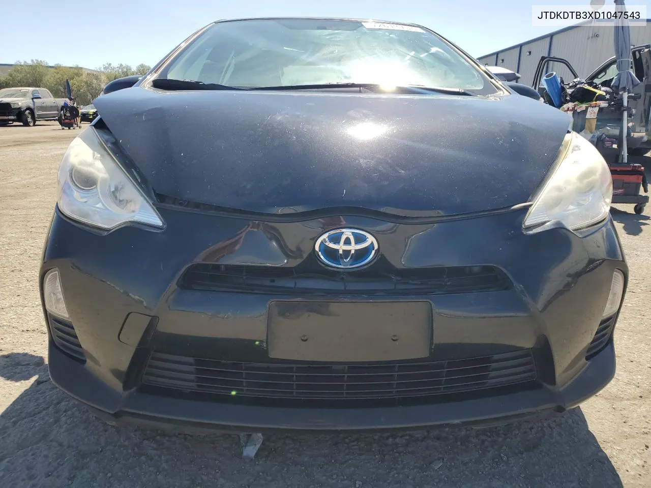 2013 Toyota Prius C VIN: JTDKDTB3XD1047543 Lot: 72613794