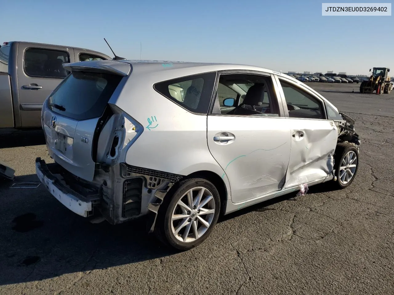 2013 Toyota Prius V VIN: JTDZN3EU0D3269402 Lot: 73191574