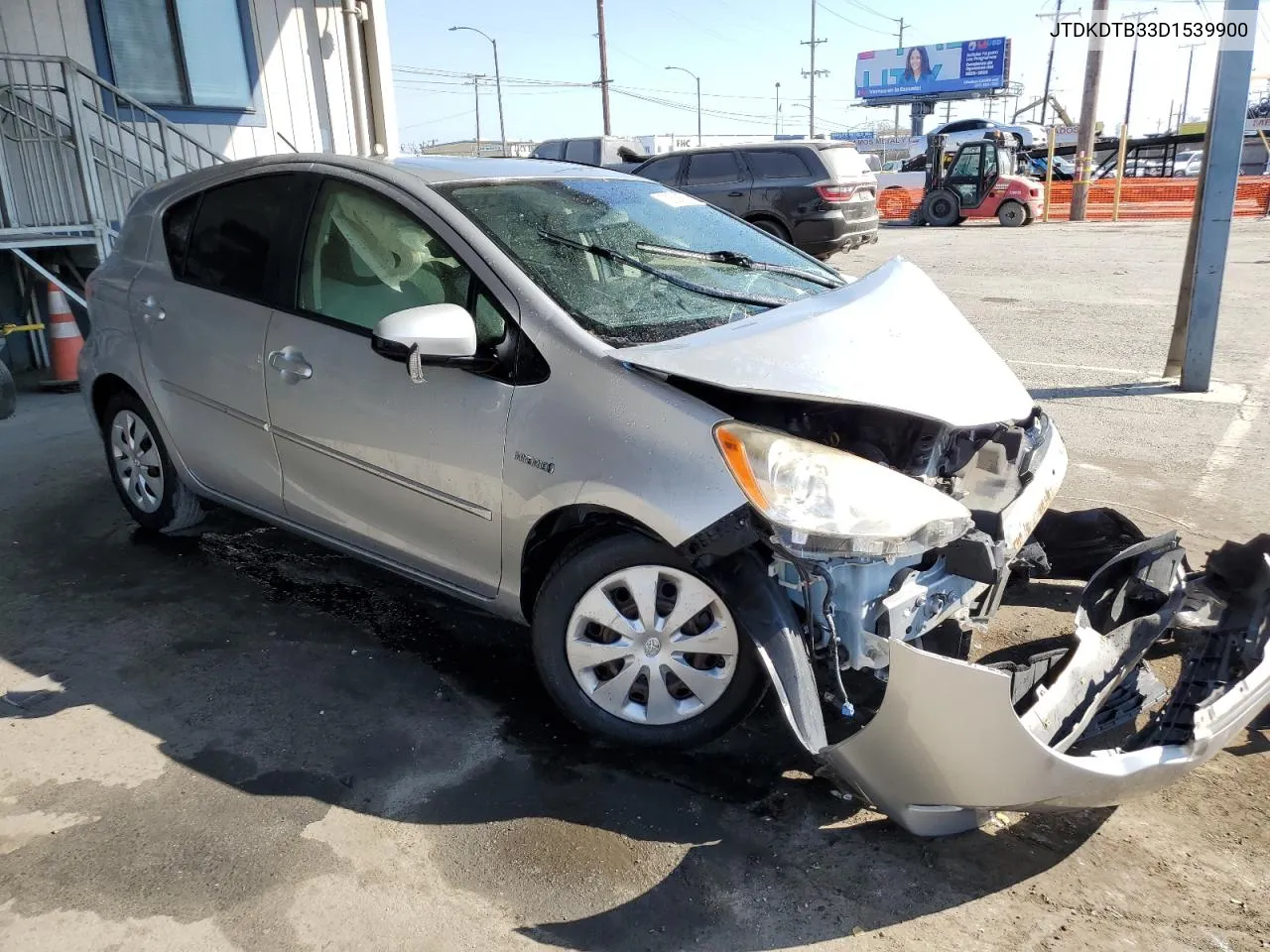 2013 Toyota Prius C VIN: JTDKDTB33D1539900 Lot: 73538024