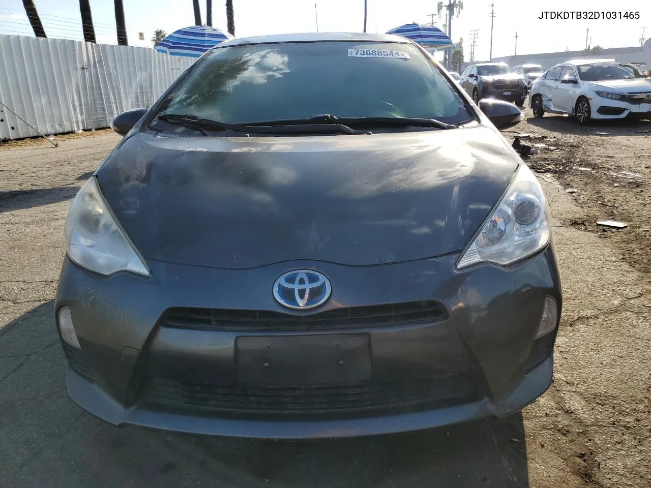 2013 Toyota Prius C VIN: JTDKDTB32D1031465 Lot: 73688544