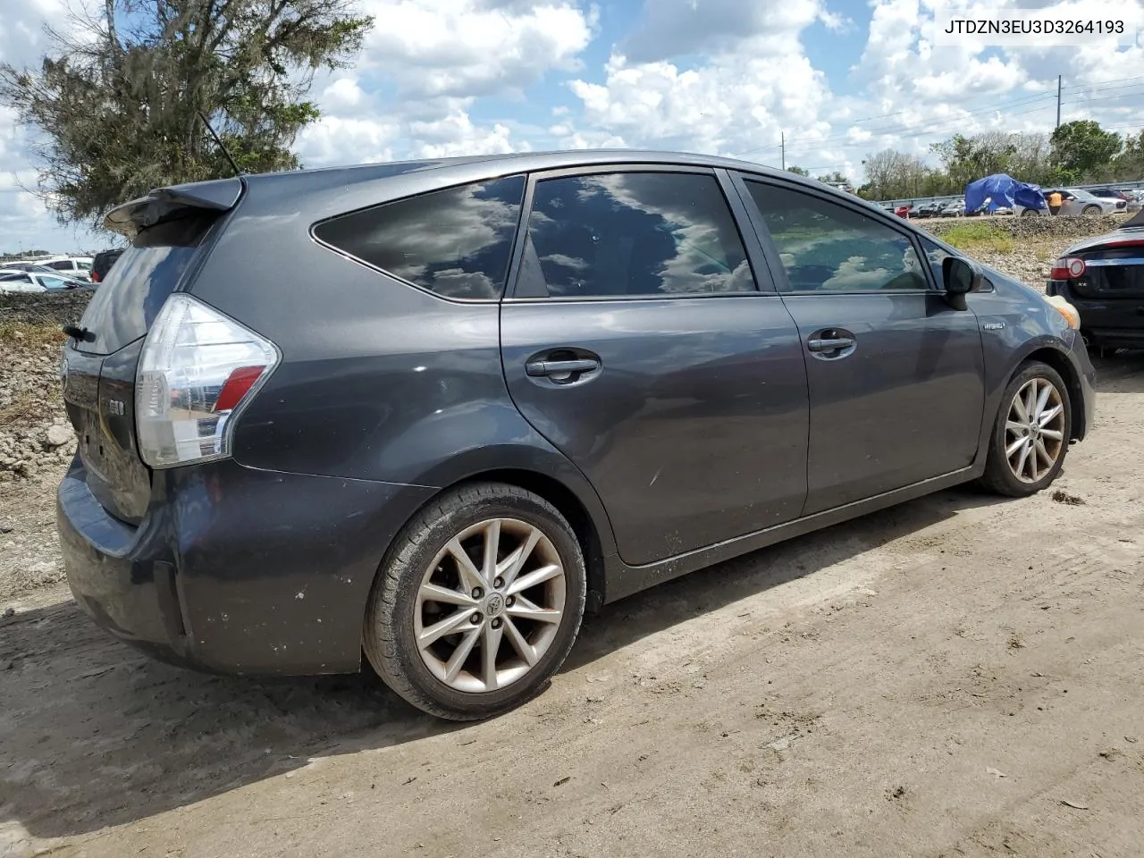 2013 Toyota Prius V VIN: JTDZN3EU3D3264193 Lot: 73926734