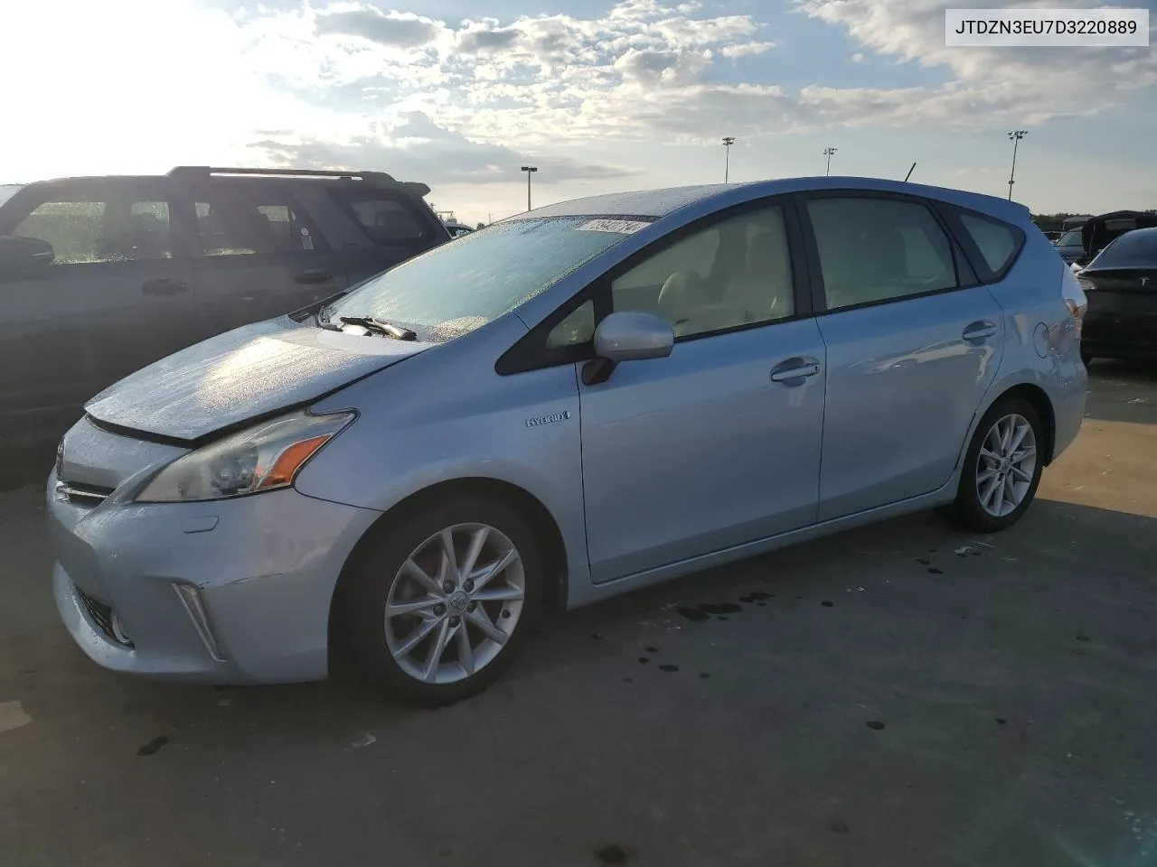 2013 Toyota Prius V VIN: JTDZN3EU7D3220889 Lot: 73943714