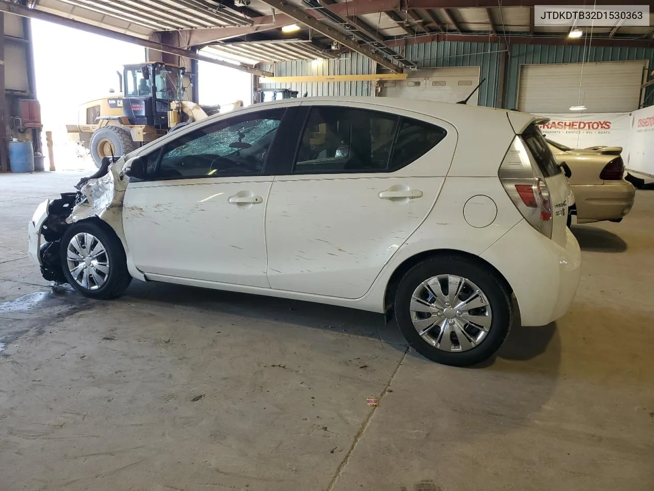 2013 Toyota Prius C VIN: JTDKDTB32D1530363 Lot: 74104344