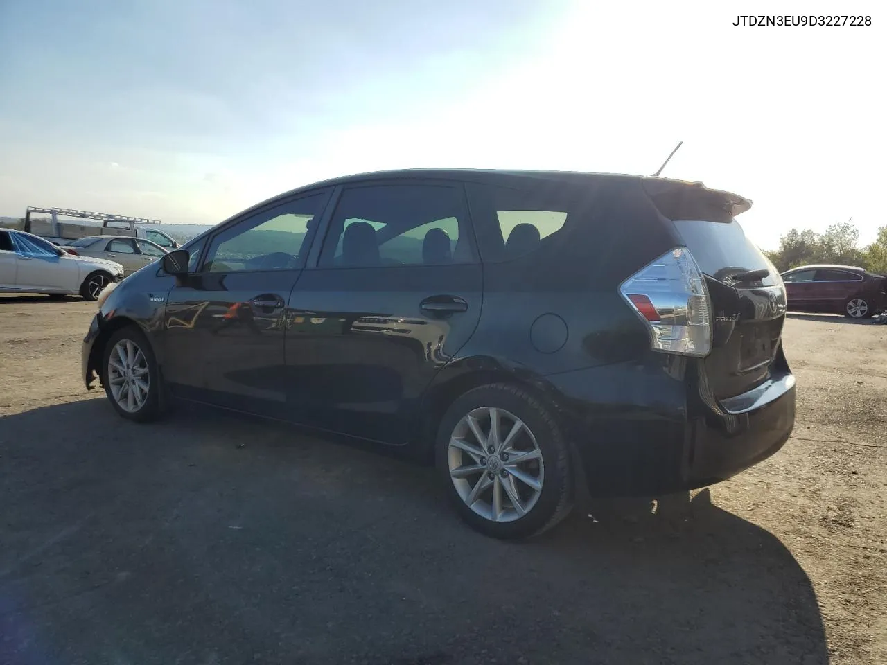 2013 Toyota Prius V VIN: JTDZN3EU9D3227228 Lot: 74295524