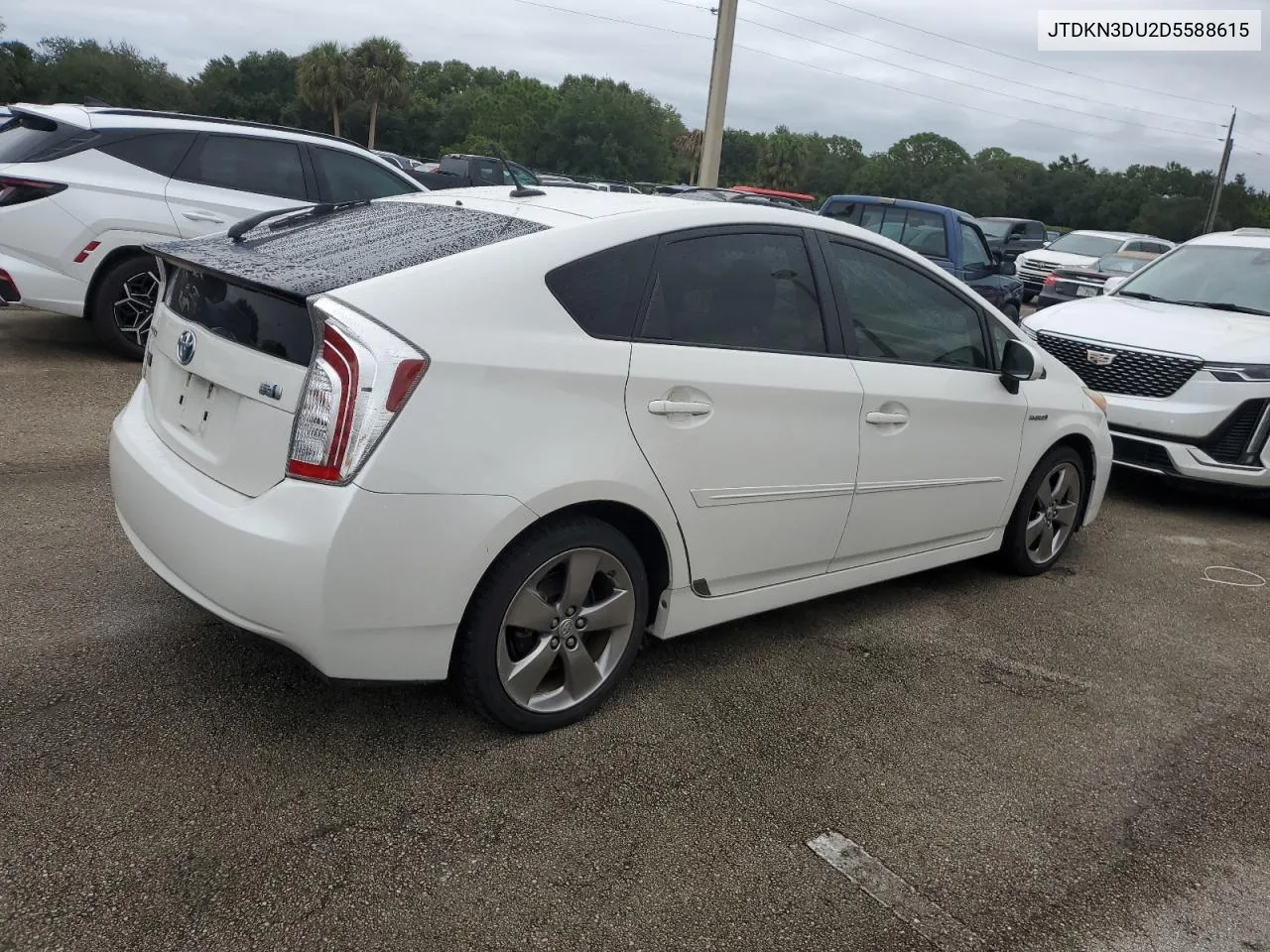 2013 Toyota Prius VIN: JTDKN3DU2D5588615 Lot: 74469294