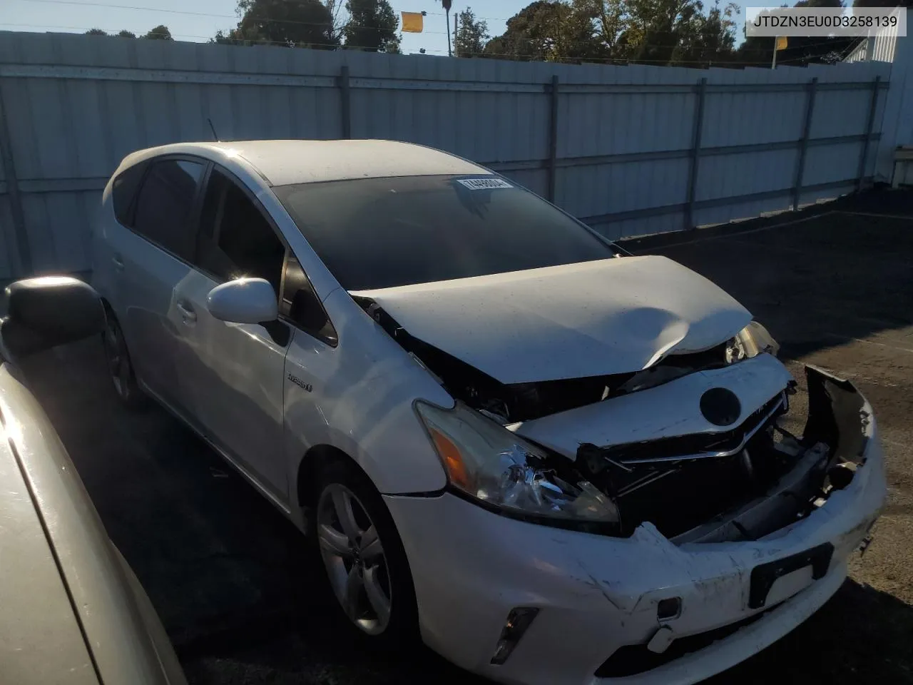 2013 Toyota Prius V VIN: JTDZN3EU0D3258139 Lot: 74498004