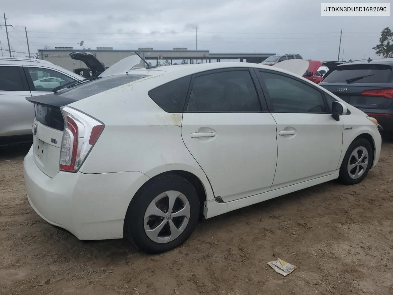 2013 Toyota Prius VIN: JTDKN3DU5D1682690 Lot: 75063594