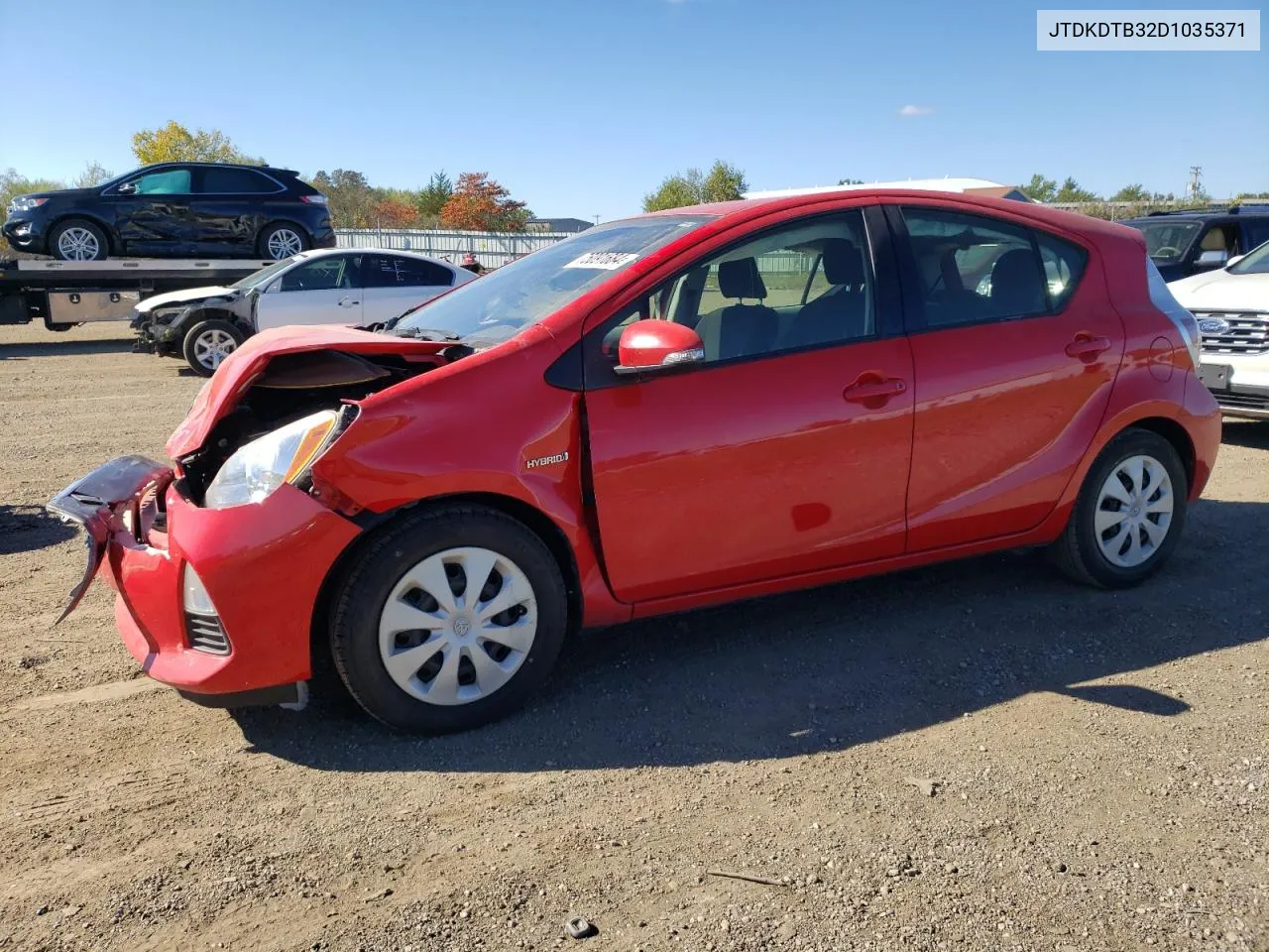 2013 Toyota Prius C VIN: JTDKDTB32D1035371 Lot: 75091684