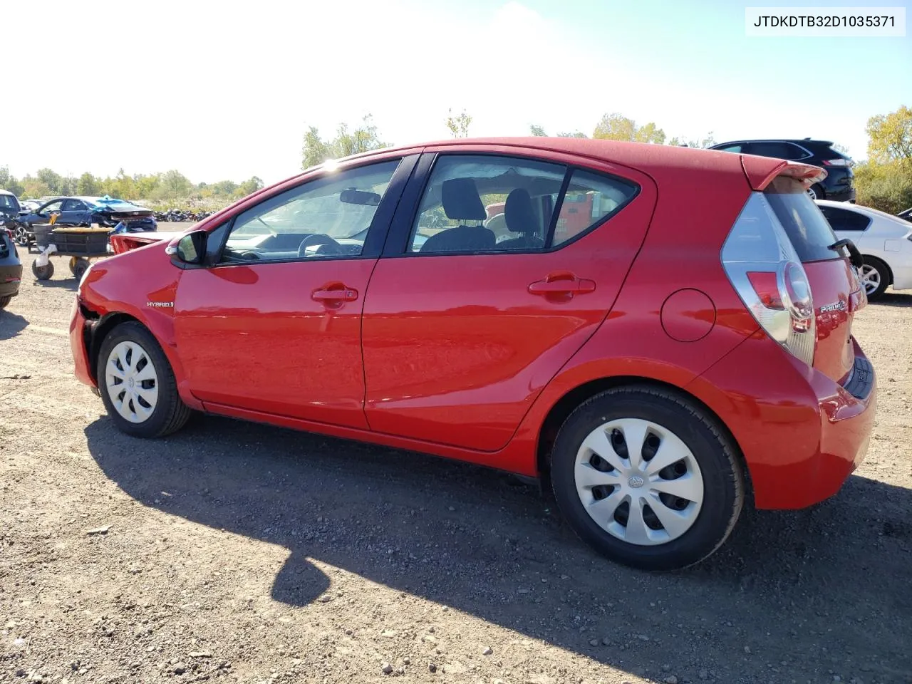 2013 Toyota Prius C VIN: JTDKDTB32D1035371 Lot: 75091684