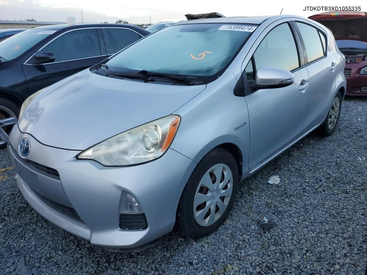 2013 Toyota Prius C VIN: JTDKDTB3XD1055335 Lot: 75399474